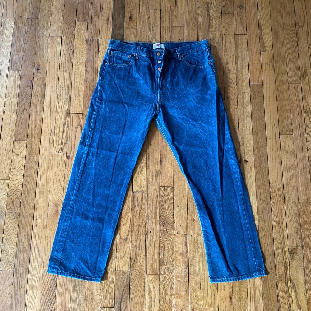 501 Levi’s Men’s size 38 x 32